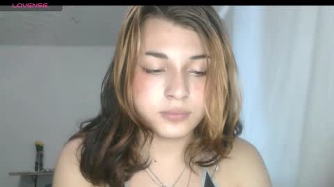 Lucrecia... new accout...OFS LU 21 online show from 02.21.25