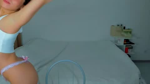 Snapshot of lucy__ray chatting on 07.31.26 lucy__ray online show from 07.31.26