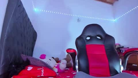 lucy online show from 02.04.26