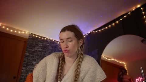 Lucy. online show from 11.01.25