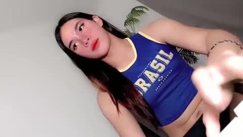Snapshot of lucy_juicy18 chatting on 04.13.26 Call me Lucy online show from 04.13.26