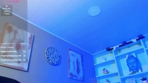 Lucy  online show from 03.05.25