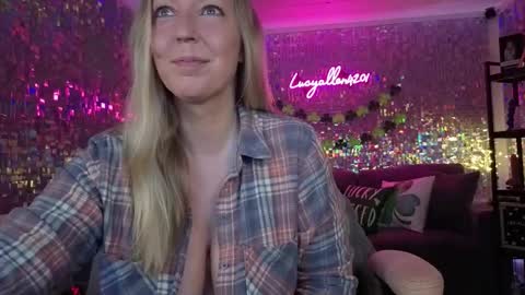 lucyallen4201 online show from 02.23.26