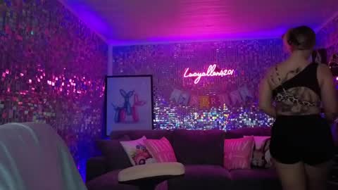 lucyallen4201 online show from 04.14.26