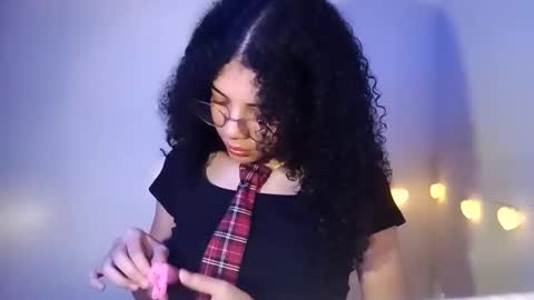 Lucia online show from 03.04.26