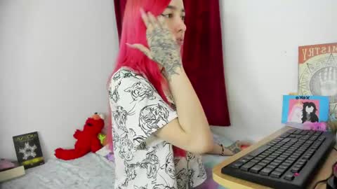 lucyblood online show from 05.16.26