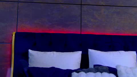 Lucy Lexton online show from 03.09.26