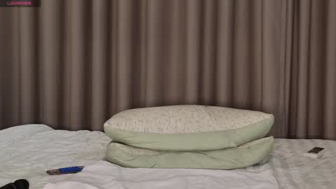 Love kinky Go here  online show from 01.07.25