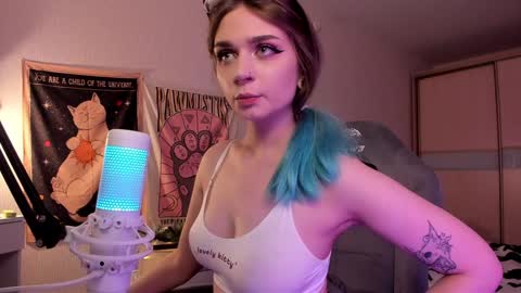 Lucy online show from 01.07.25