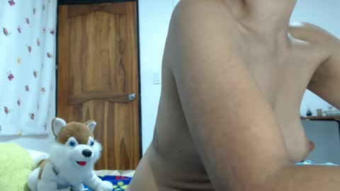 I am Luciana Martin... Welcome in my room online show from 07.18.26