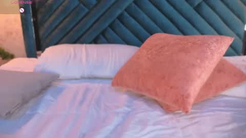 Snapshot of lucyvega4 chatting on 10.07.25 Lucy online show from 10.07.25