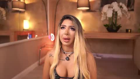 LucyRose online show from 07.15.26