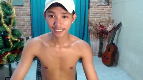 lui_the_fucker online show from 12.26.24