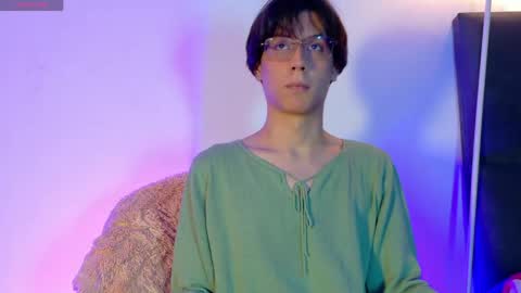 Lui online show from 04.12.26