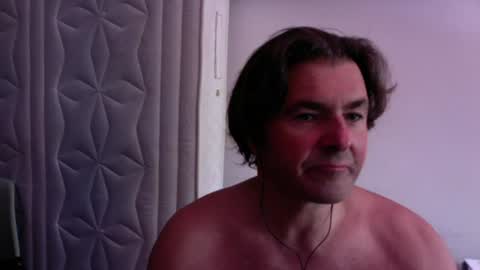 Snapshot of luigijohn chatting on 07.19.26 LUIGIJOHN online show from 07.19.26