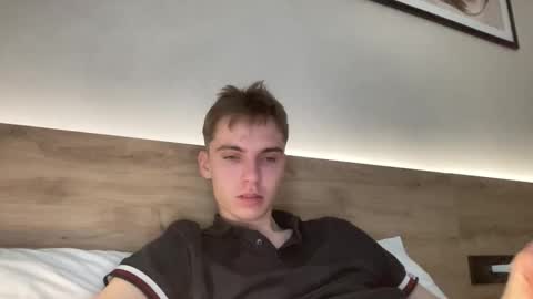 Luis online show from 11.21.25