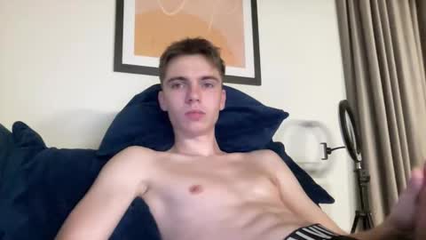 Luis online show from 11.28.25