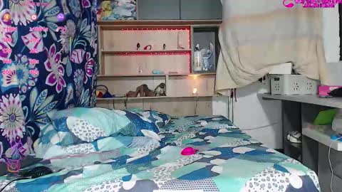 Hot Latina online show from 10.26.25