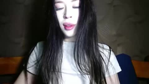 luisa lovedom online show from 04.18.26