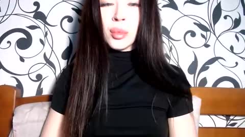 Snapshot of luisa_domina chatting on 06.09.26 luisa lovedom online show from 06.09.26
