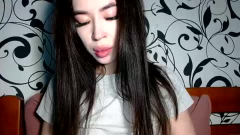 Snapshot of luisa_domina chatting on 06.17.26 luisa lovedom online show from 06.17.26