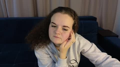 Luisa Rosee online show from 02.10.25