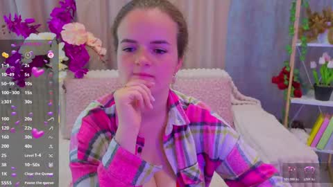 Snapshot of luisa_rosee chatting on 05.09.26 Luisa Rosee online show from 05.09.26