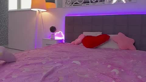 LuisaClover online show from 04.15.26