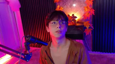 Snapshot of luixdust1 chatting on 10.02.25 luixdust1 online show from 10.02.25