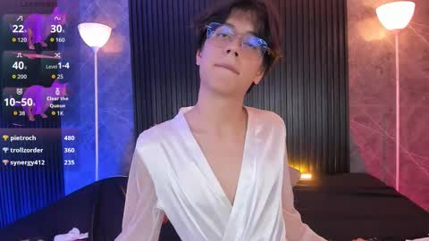 Snapshot of luixdust1 chatting on 11.16.25 luixdust1 online show from 11.16.25