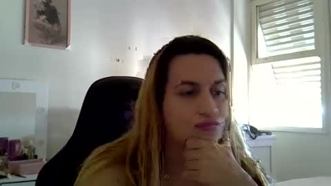 Snapshot of luizacandy chatting on 05.06.26 luizacandy online show from 05.06.26