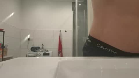 lukasschoetz online show from 11.08.25