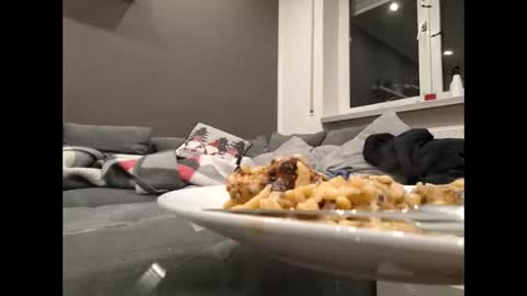 lukasschoetz online show from 11.18.25