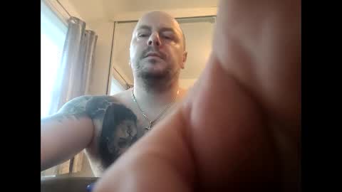 Snapshot of lukasz1808 chatting on 04.04.26 lukasz1808 online show from 04.04.26