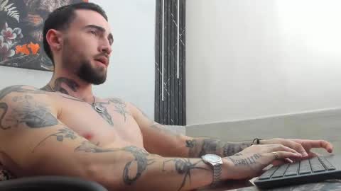 Snapshot of luke_davis01 chatting on 02.19.25 LUKE online show from 02.19.25