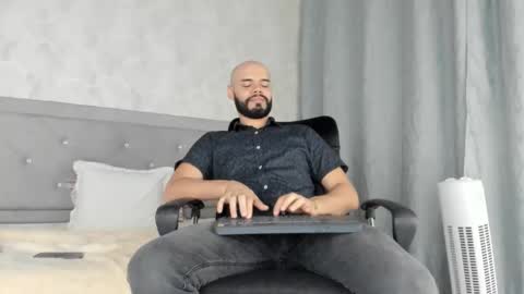 luke diaz7 online show from 02.21.25