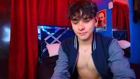 Snapshot of luke_howland chatting on 05.09.26 Luke online show from 05.09.26