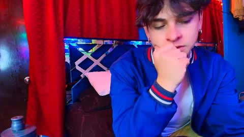 Snapshot of luke_howland chatting on 06.06.26 Luke online show from 06.06.26