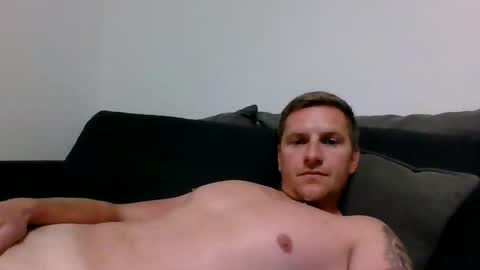 Snapshot of lukeana chatting on 05.14.26 lukeana online show from 05.14.26