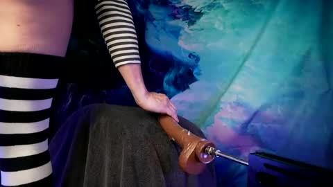 lukewildone online show from 10.25.25