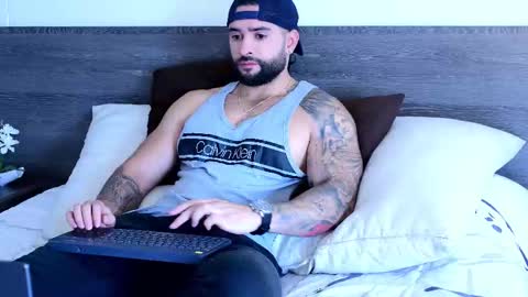 Lukhas f4f online show from 10.30.25