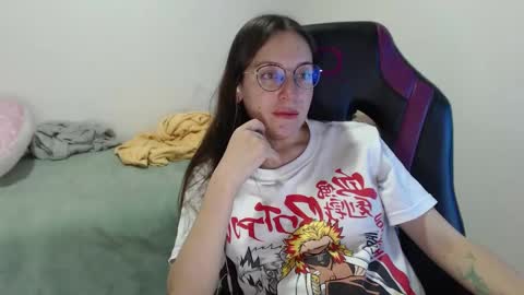 Snapshot of lula_05 chatting on 12.09.24 Vicky online show from 12.09.24