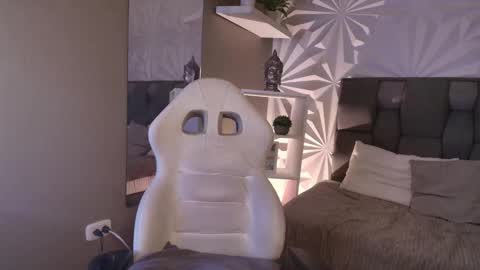 Cookie  online show from 02.14.26