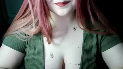 lulovia online show from 02.12.26