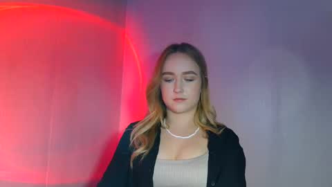 Lulu Baby18 online show from 03.01.25