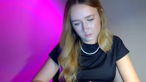 Lulu Baby18 online show from 09.21.25