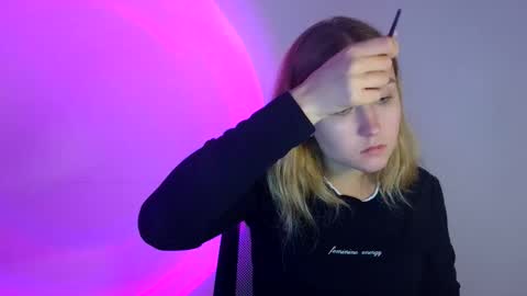 Lulu Baby18 online show from 09.29.25