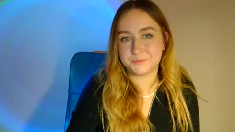 Lulu Baby18 online show from 11.27.25