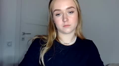 Lulu Baby18 online show from 04.13.26