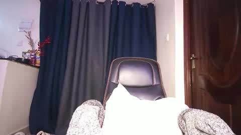 lulu_sparks1 online show from 01.15.26